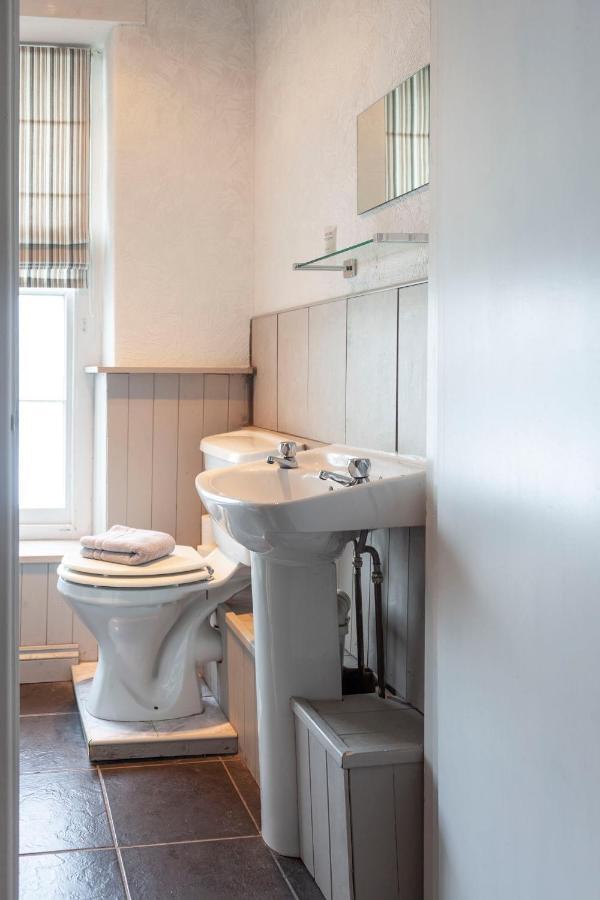 The Great Western Bed and Breakfast Abergavenny Esterno foto