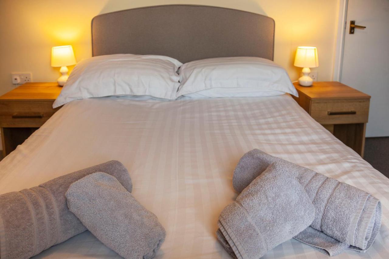 The Great Western Bed and Breakfast Abergavenny Esterno foto
